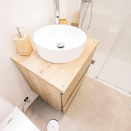 Surf House Canarias 3 *